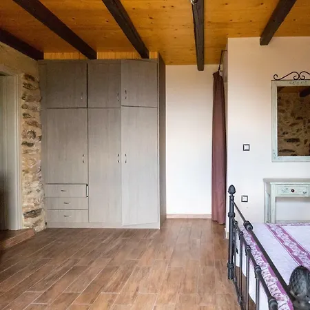 Luxury House In The Hills בית כפרי *