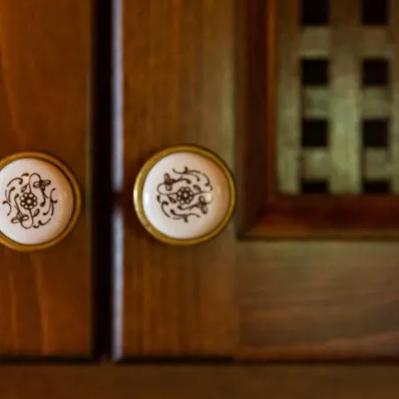 Luxury House In The Hills