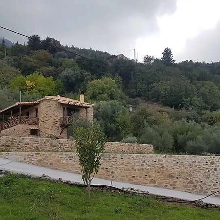Luxury House In The Hills *