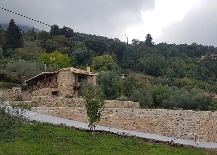 Luxury House In The Hills *